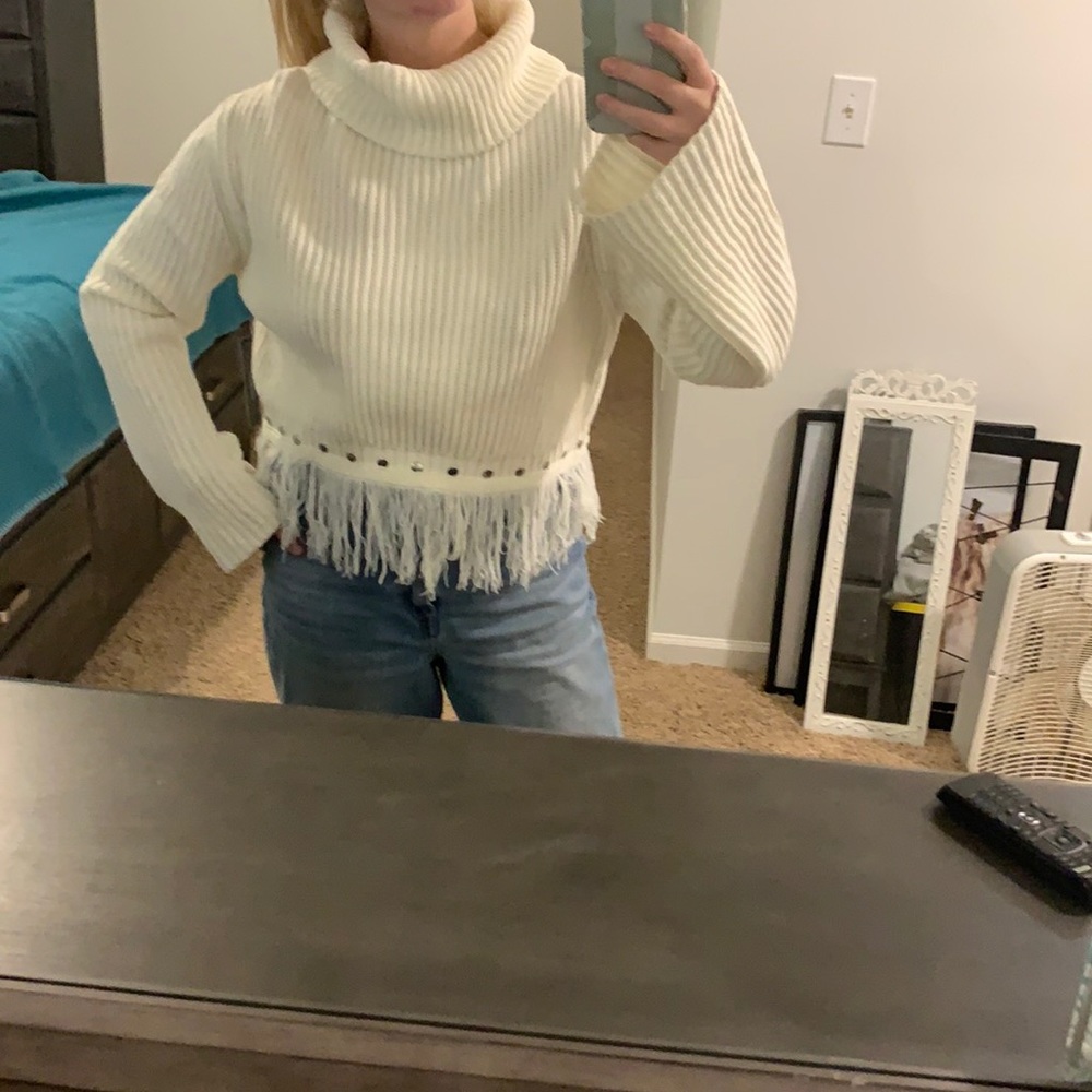 Lulus sweater